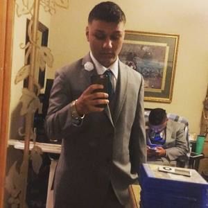 Meet your Posher, Justin